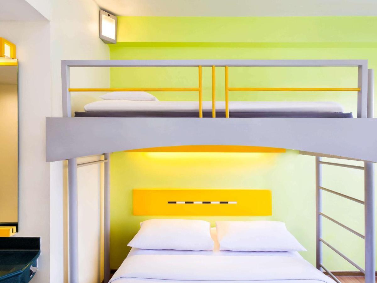 Ibis Budget Jakarta Cikini Extérieur photo