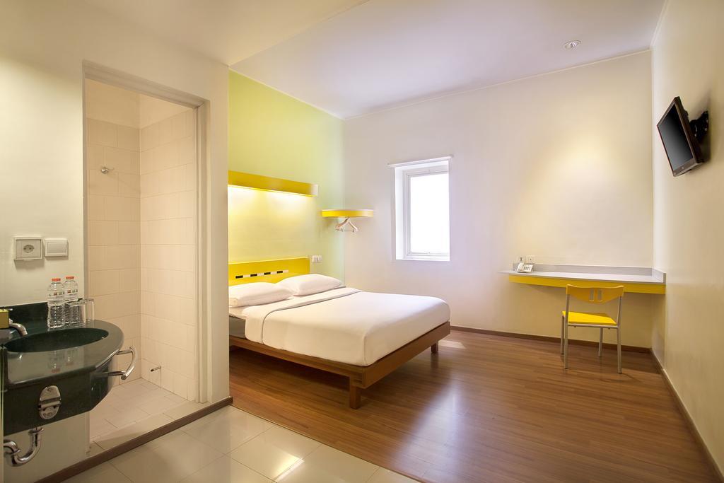 Ibis Budget Jakarta Cikini Extérieur photo
